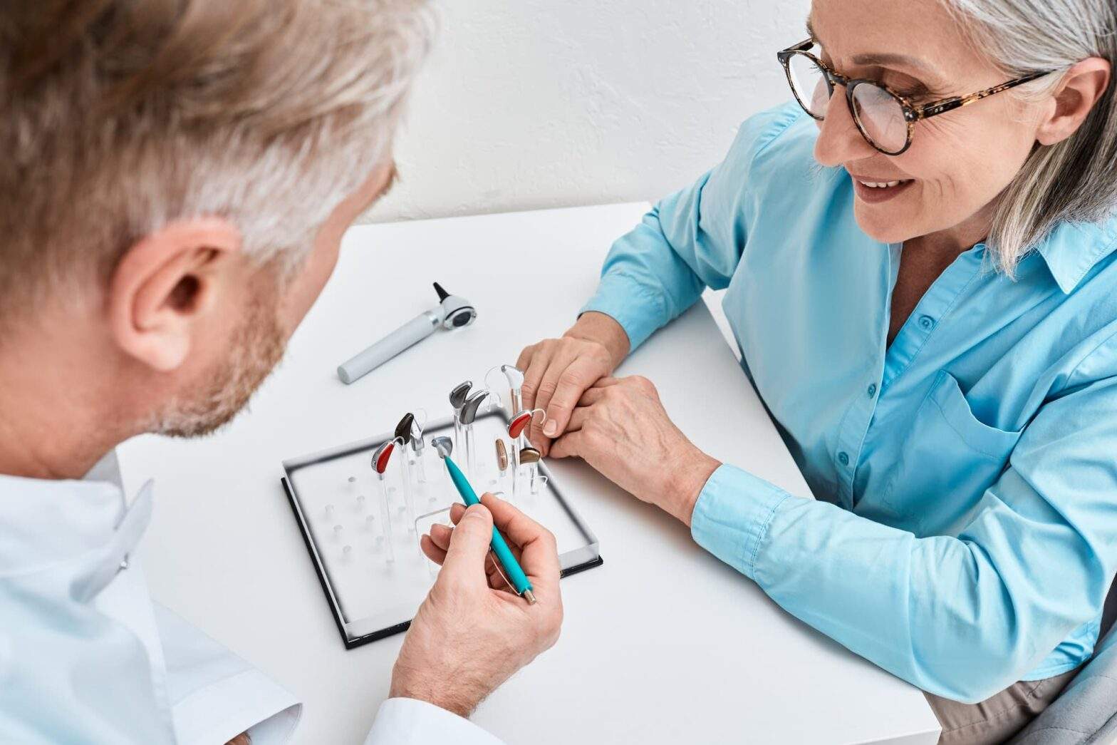 Featured image for post: Best Hearing Aids for Seniors: Tips & Advice